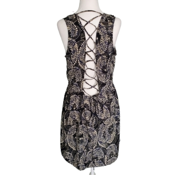 NEW Aqua Open Back Summer Dress - Picture 2 of 3